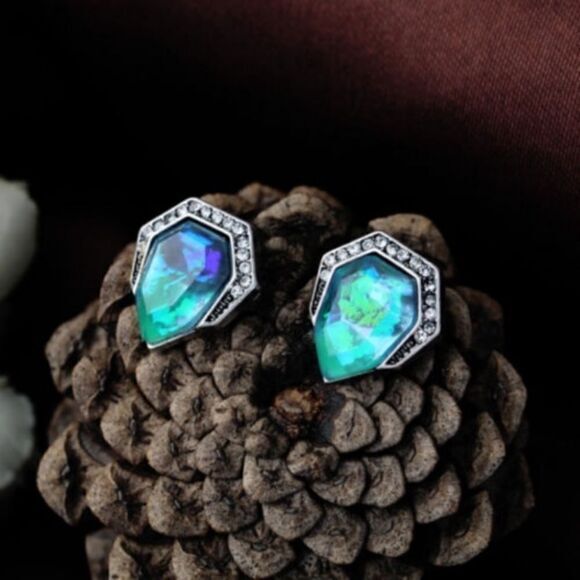 Crystal Style Boho Earrings - Picture 6 of 6